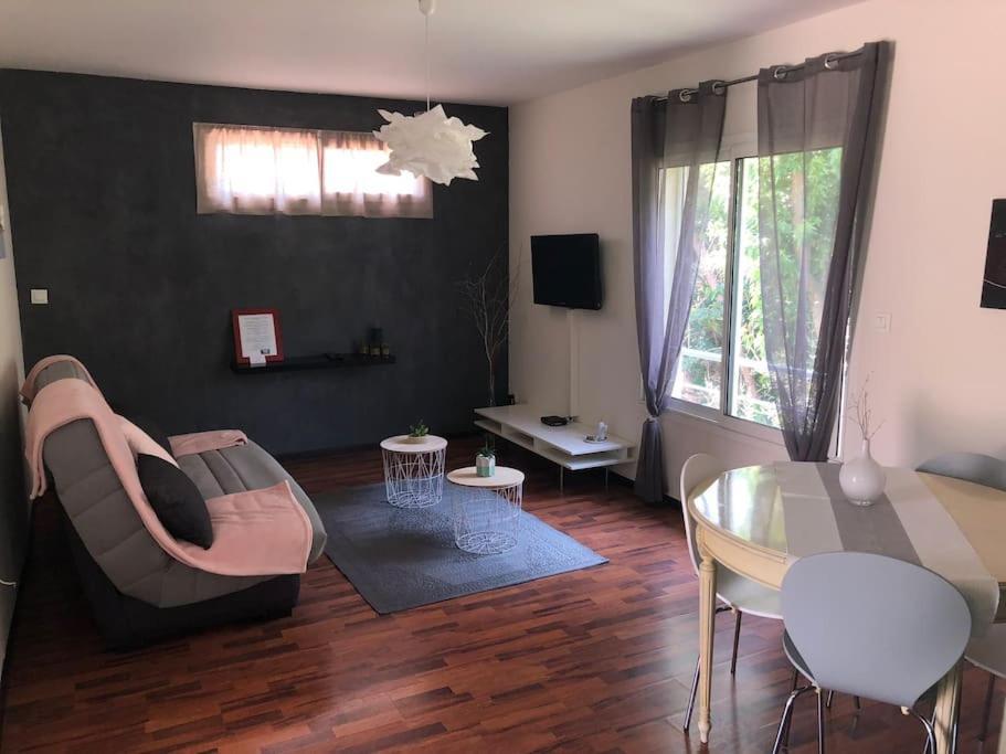 T2 La Ciotat 60M2 Avec Terrasse Equipee Apartment Exterior photo