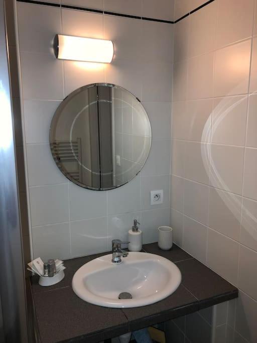 T2 La Ciotat 60M2 Avec Terrasse Equipee Apartment Exterior photo